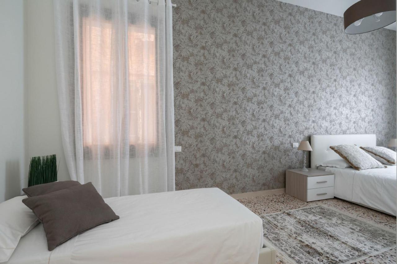 Accademia Charm Apartments By Wonderful Italy Veneza Exterior foto