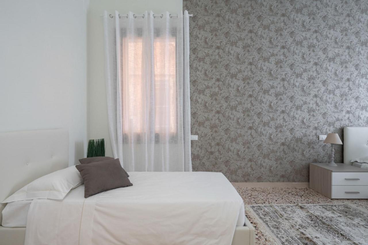 Accademia Charm Apartments By Wonderful Italy Veneza Exterior foto